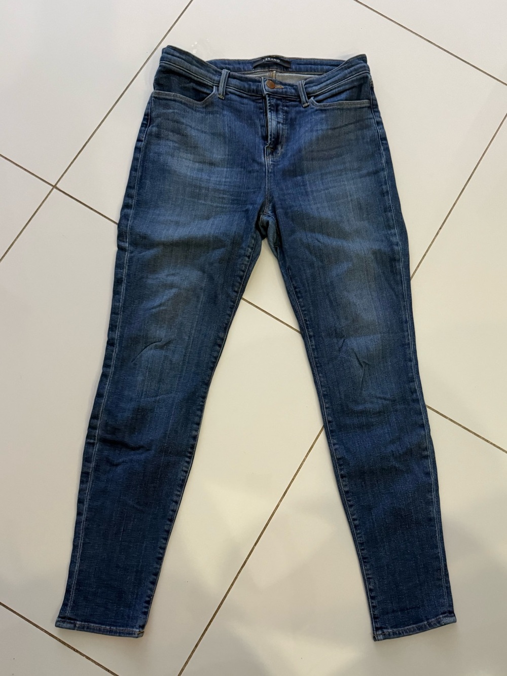 J Brand woman’s Skinny Jeans - size 30